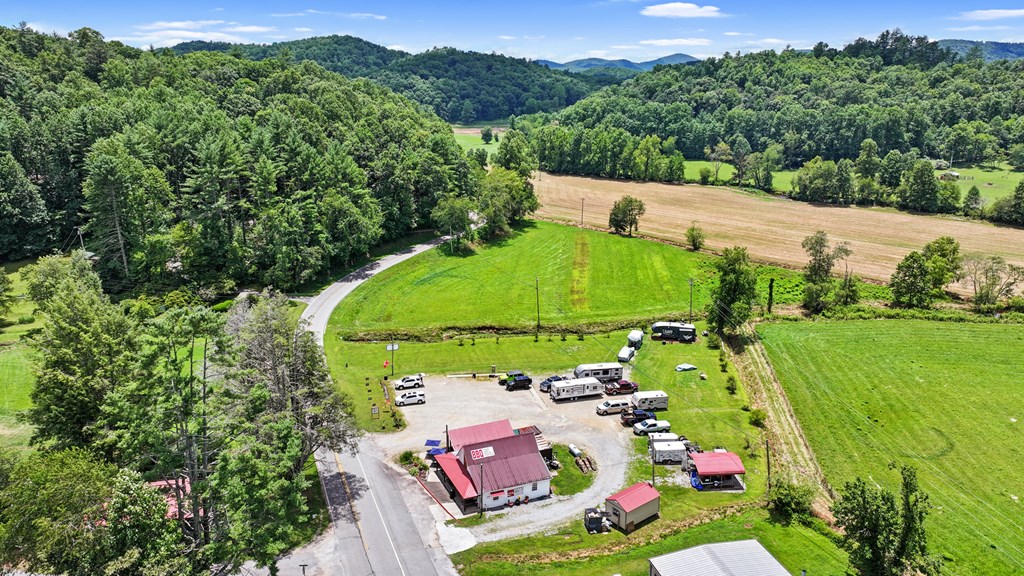 7475 State Highway 60 Property Photo 10