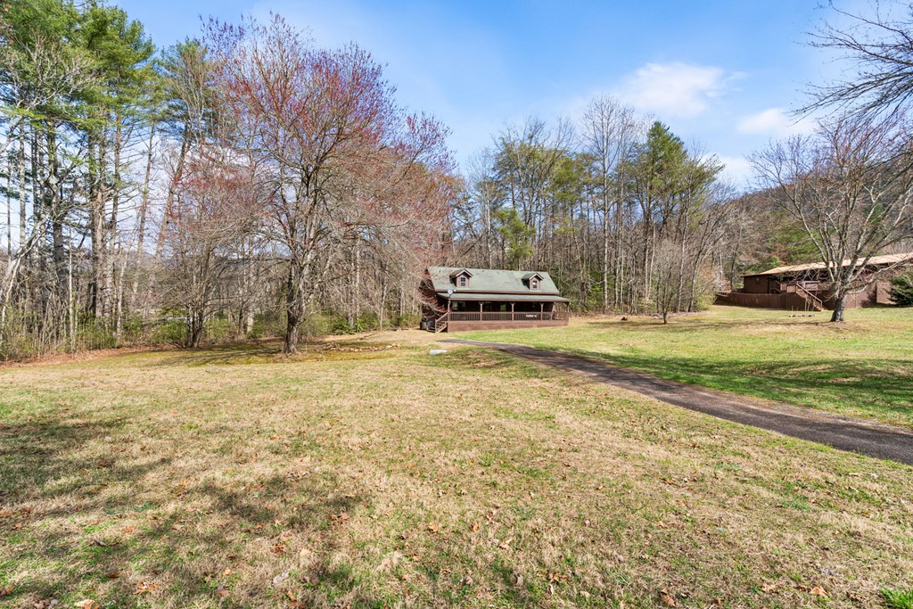 1852 Deer Run Circle Property Photo 20