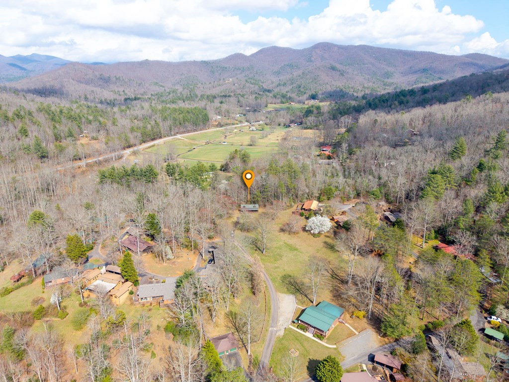 1852 Deer Run Circle Property Photo 29