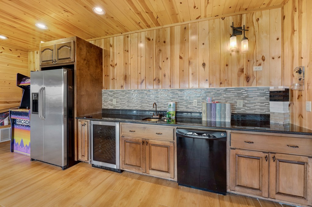502 Overlook Drive Property Photo 48
