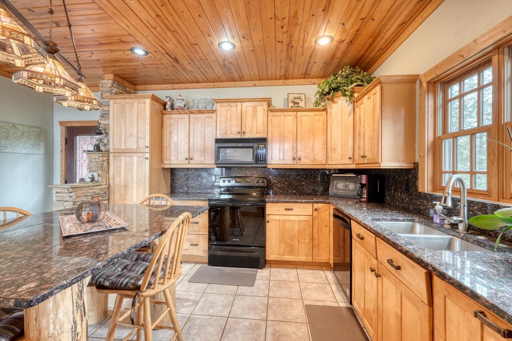 40 Teagan Way Property Photo 8