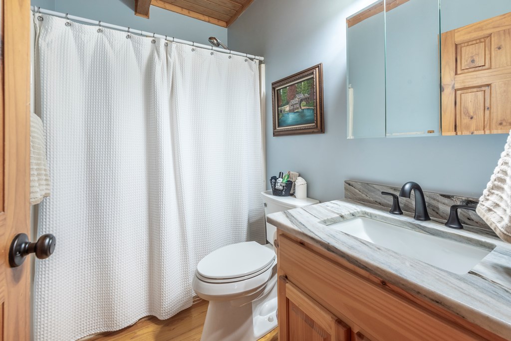 1328 Birch Lane Property Photo 15