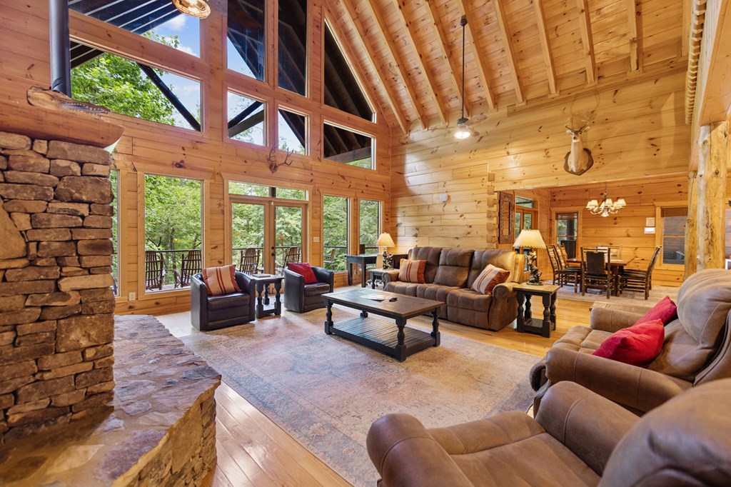 1082 Sunset Road Property Photo 11