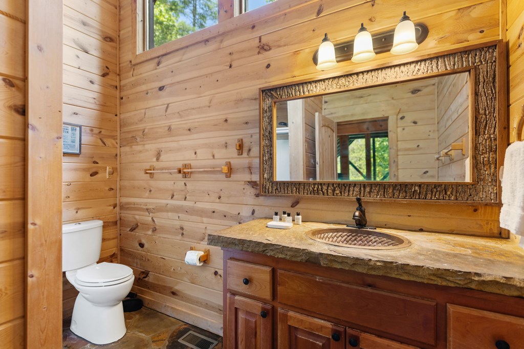 1082 Sunset Road Property Photo 42