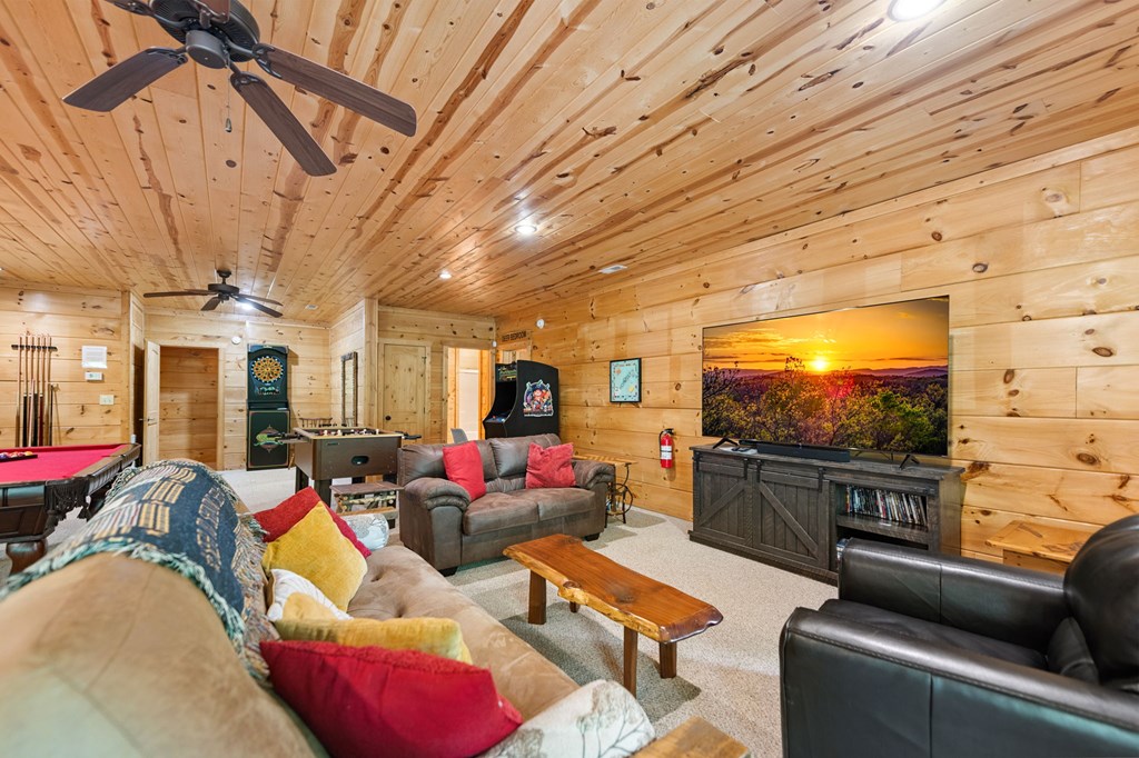1082 Sunset Road Property Photo 51