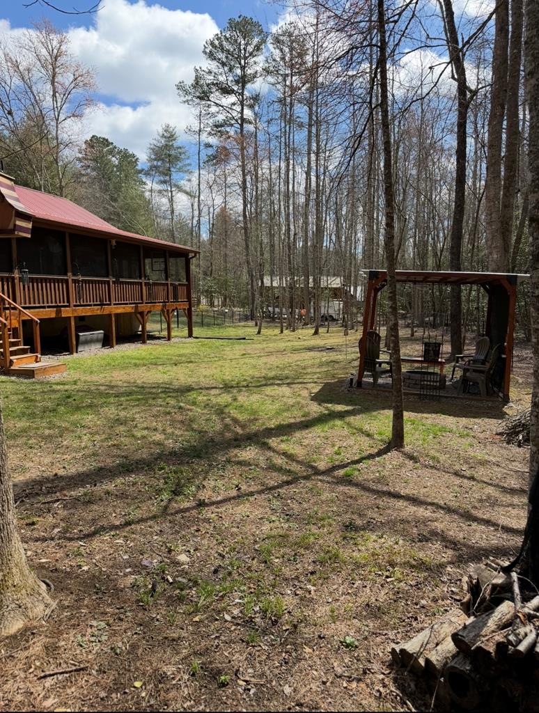 305 Woodcrest Drive Property Photo 4