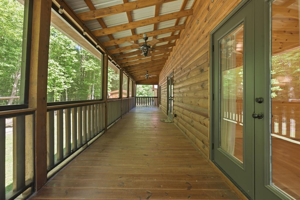 305 Woodcrest Drive Property Photo 64