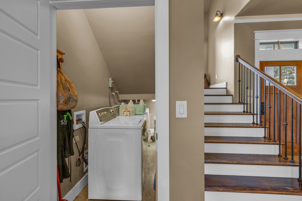 57 Elf School Way Property Photo 28