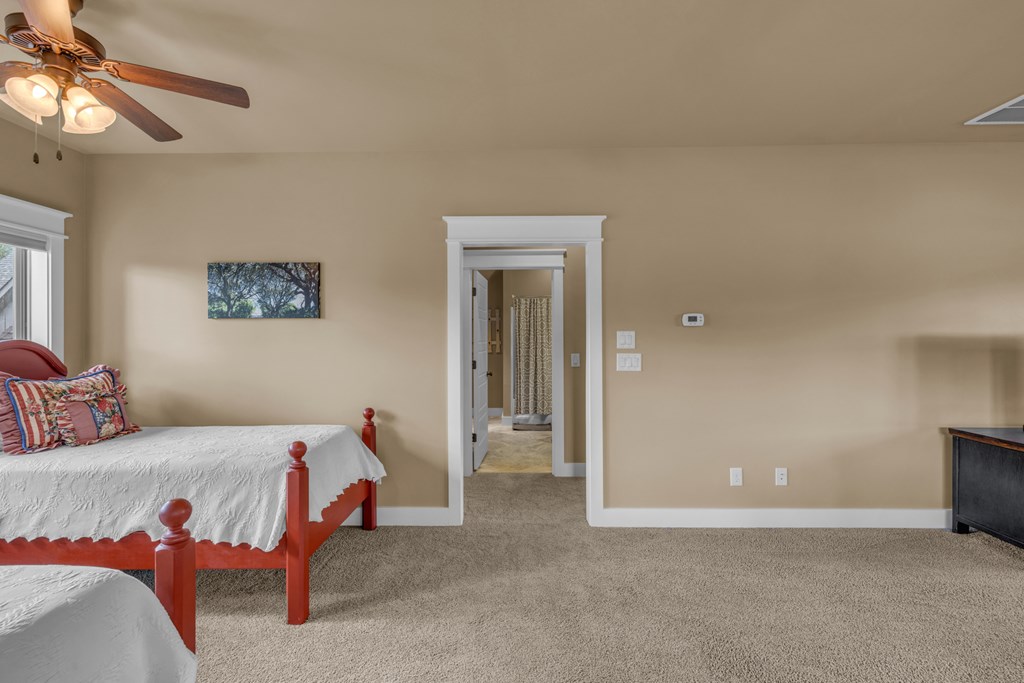 57 Elf School Way Property Photo 32