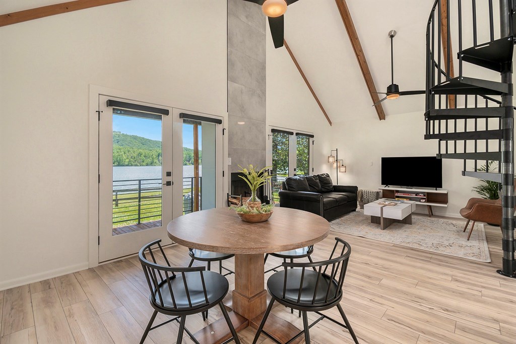 834 Lower Bell Creek Road Property Photo 18
