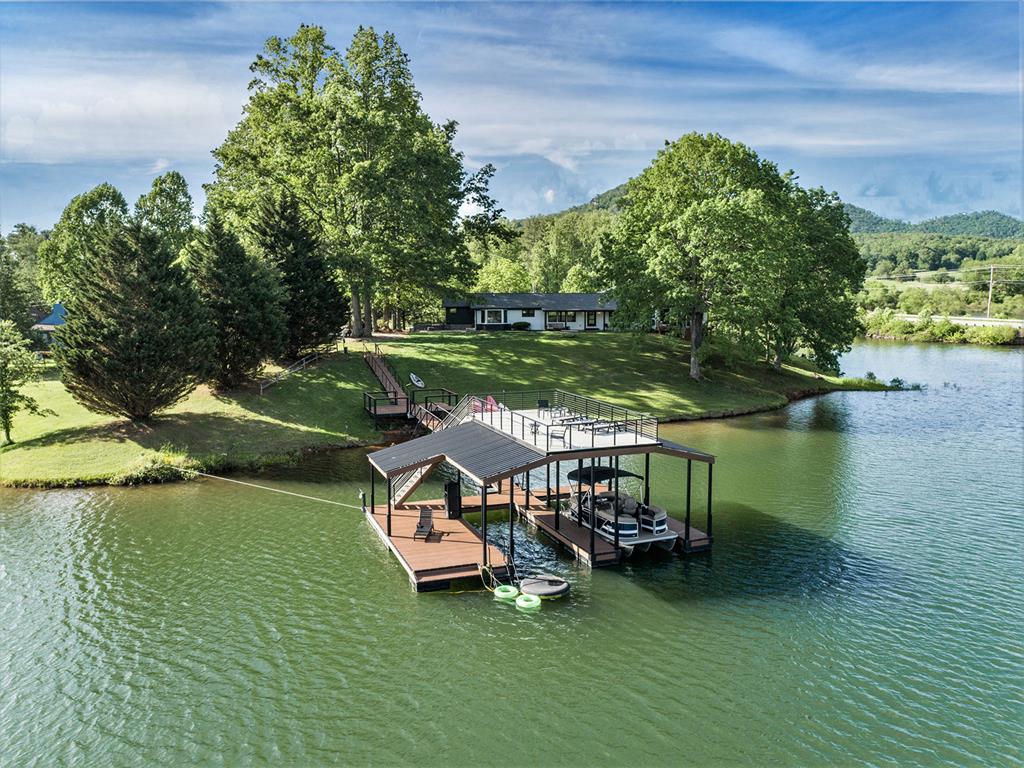 834 Lower Bell Creek Road Property Photo 1