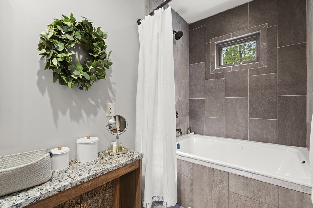530 Burleson Road Property Photo 45