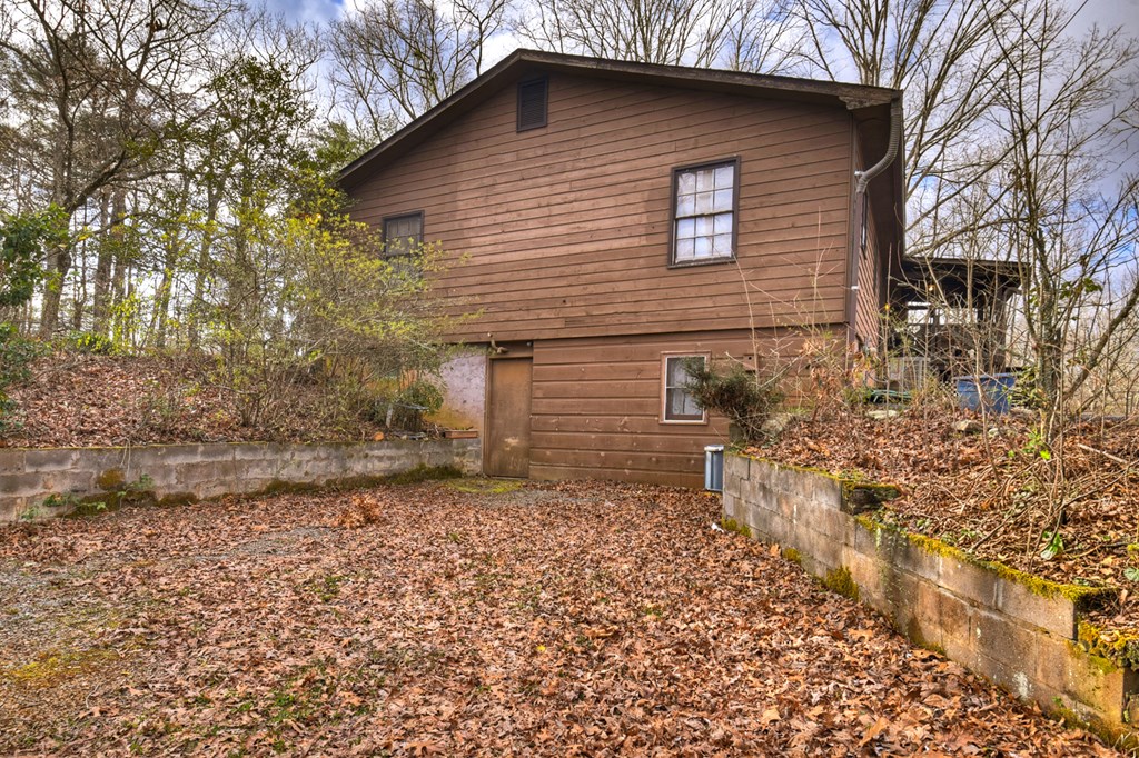 788 Lake Forest Drive Property Photo 15