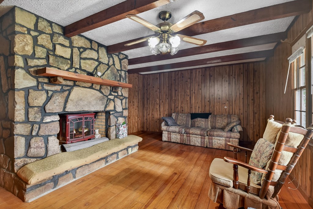 788 Lake Forest Drive Property Photo 19