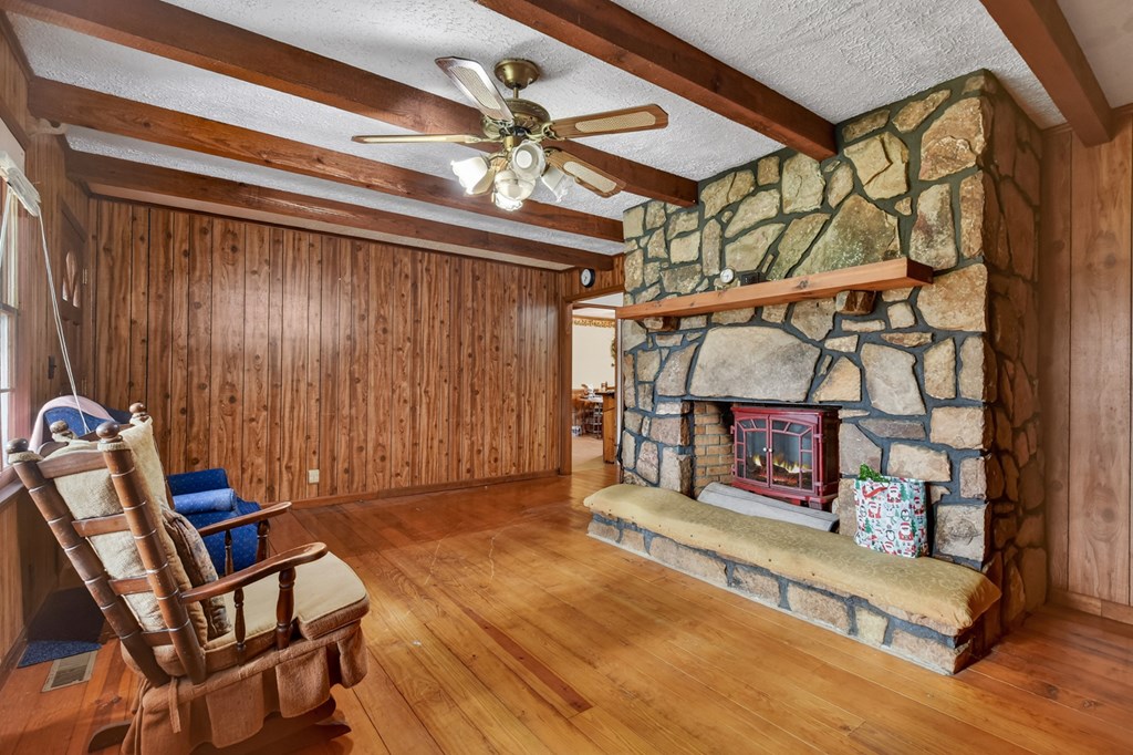 788 Lake Forest Drive Property Photo 20