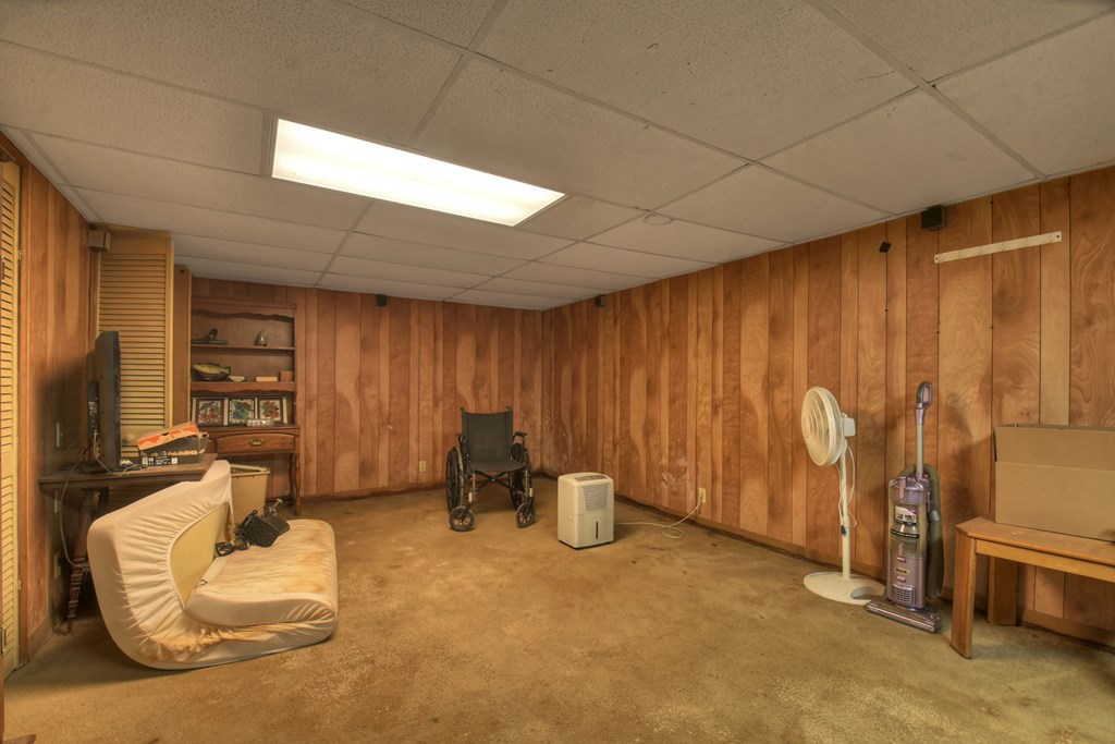 788 Lake Forest Drive Property Photo 33
