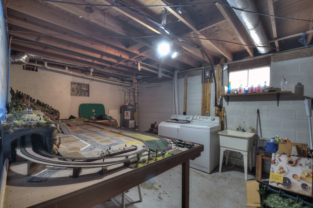 788 Lake Forest Drive Property Photo 35