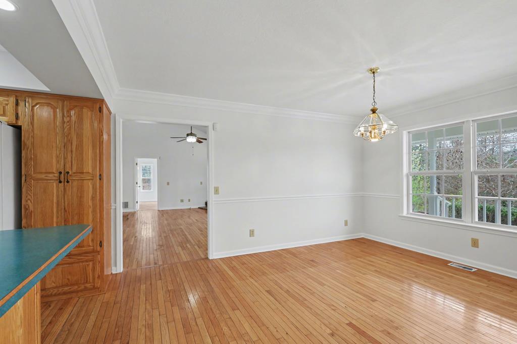 962 Ashley Lane Property Photo 24