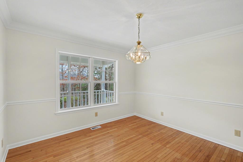 962 Ashley Lane Property Photo 26