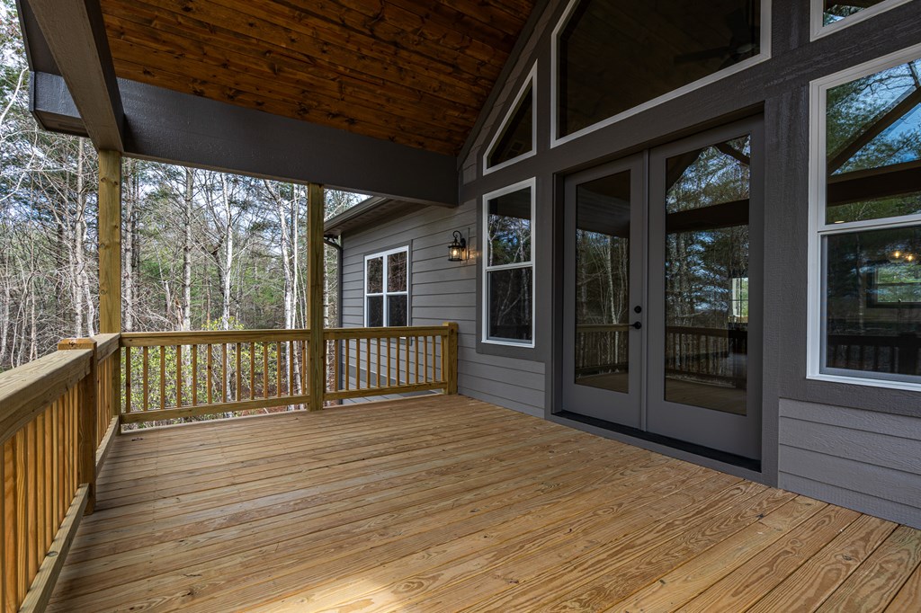325 River Mountain Road Property Photo 16