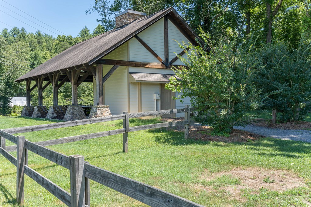 325 River Mountain Road Property Photo 48