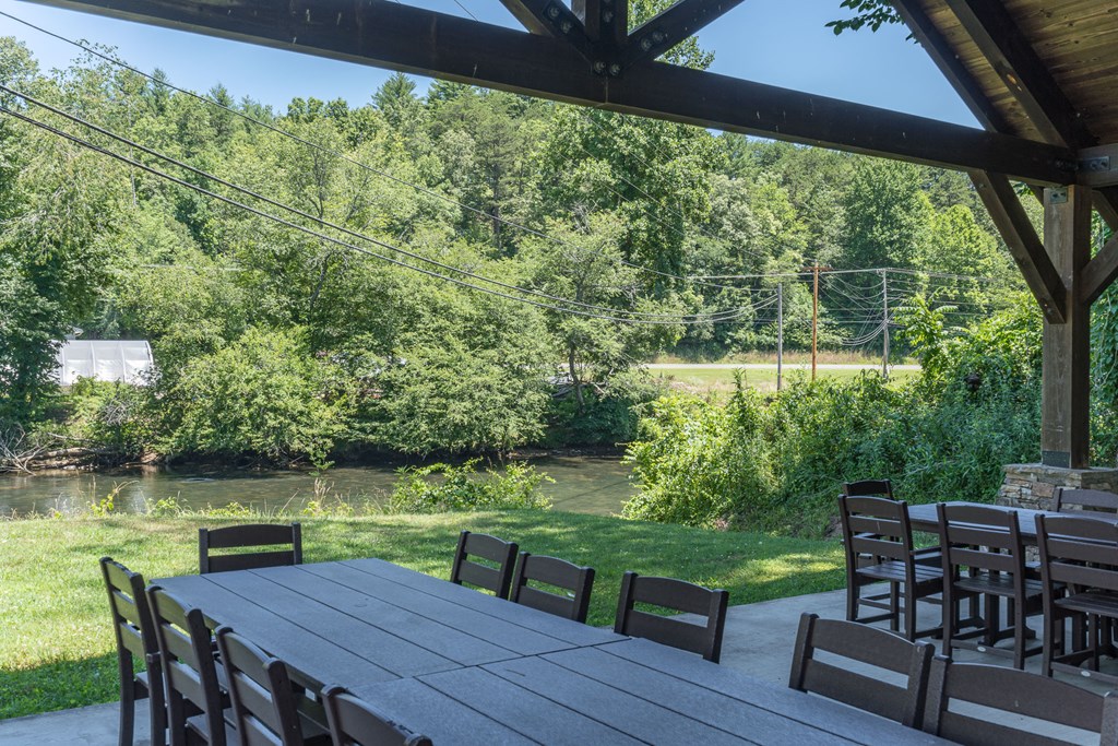 325 River Mountain Road Property Photo 51