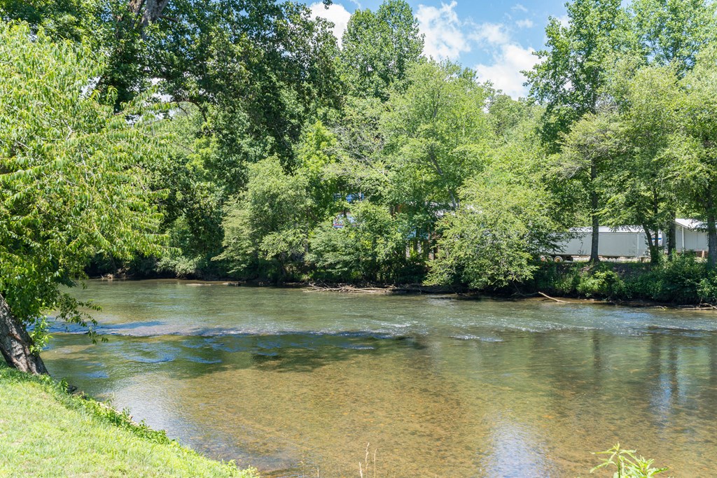 325 River Mountain Road Property Photo 55