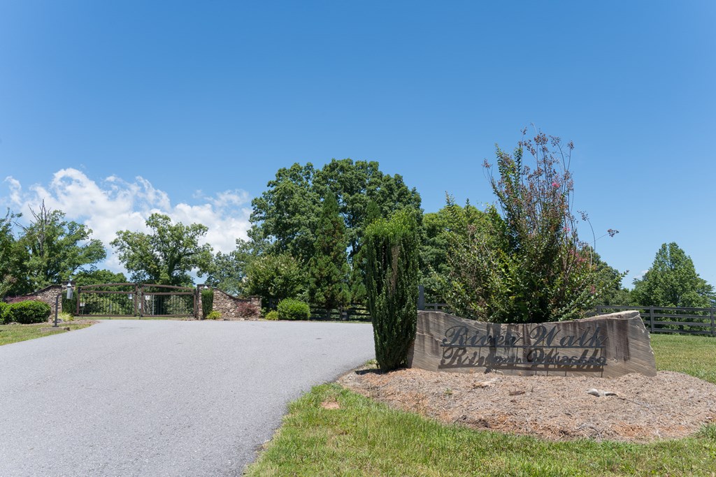 325 River Mountain Road Property Photo 56