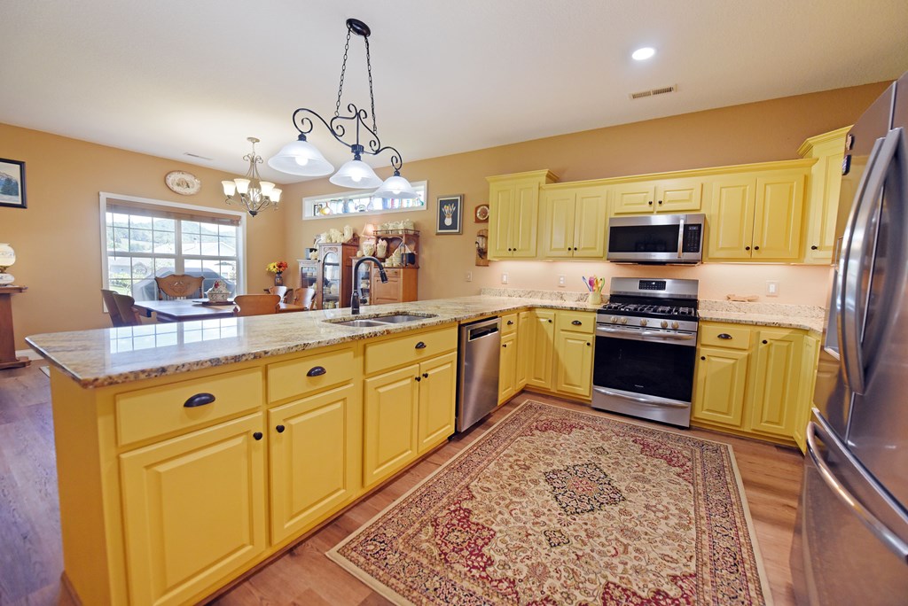 348 Riverwalk Circle Property Photo 30