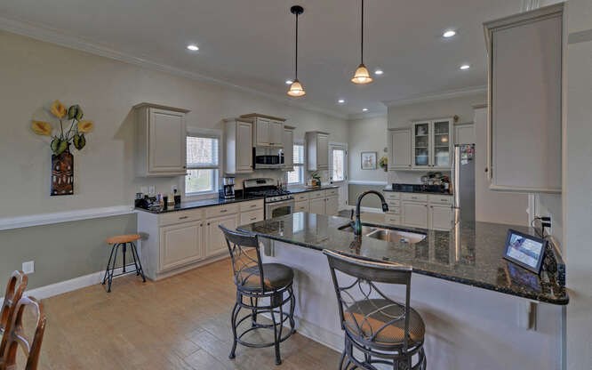 685 Barefoot Road Property Photo 14