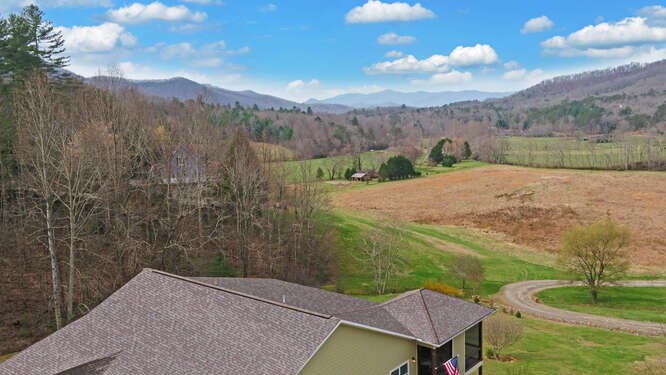 685 Barefoot Road Property Photo 68
