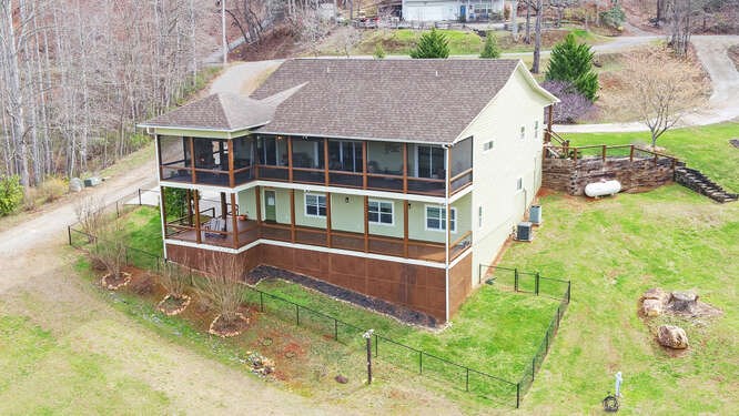 685 Barefoot Road Property Photo 76