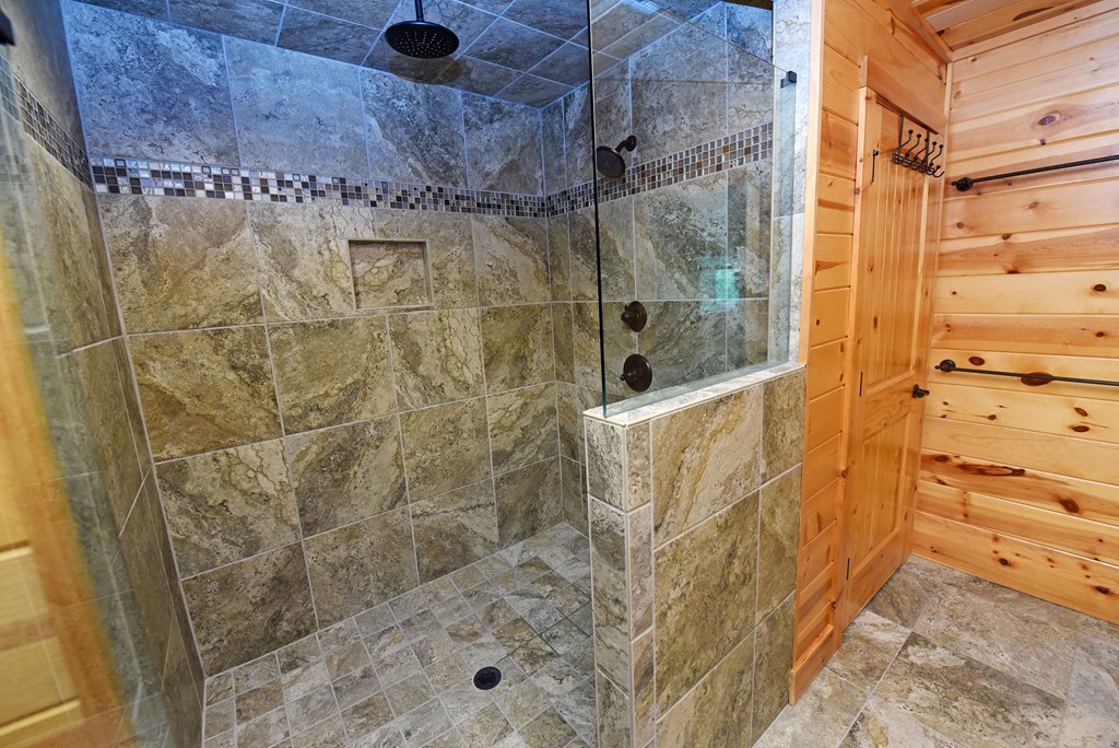 33 Stanley Ridge Drive Property Photo 47