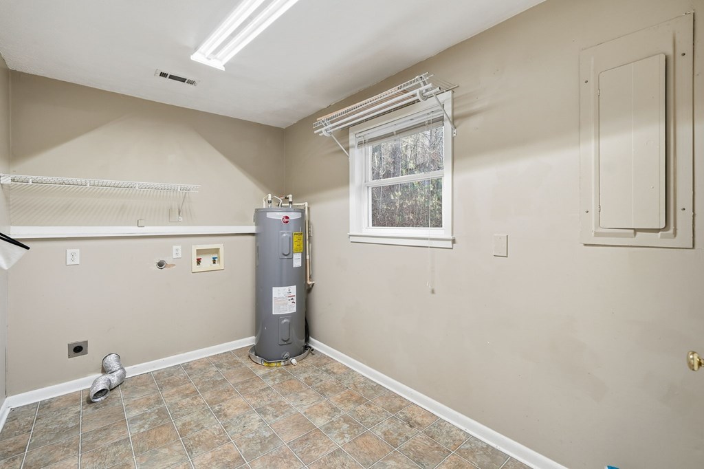 46 James Drive Property Photo 10