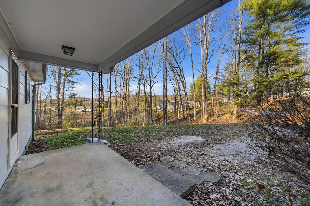 46 James Drive Property Photo 23