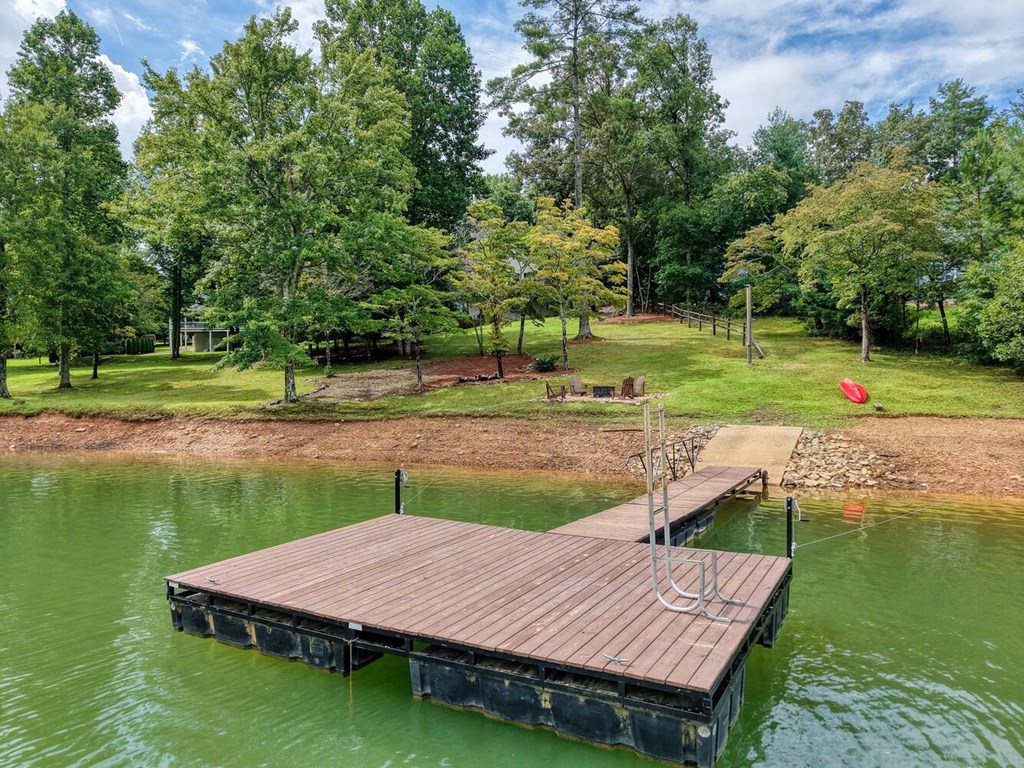 176 Madison Avenue Property Photo 8