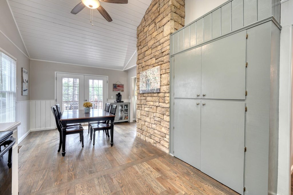 176 Madison Avenue Property Photo 19