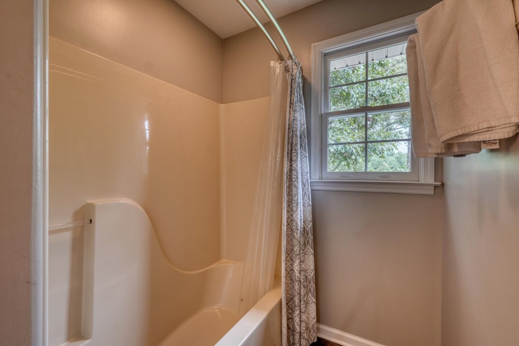 176 Madison Avenue Property Photo 42
