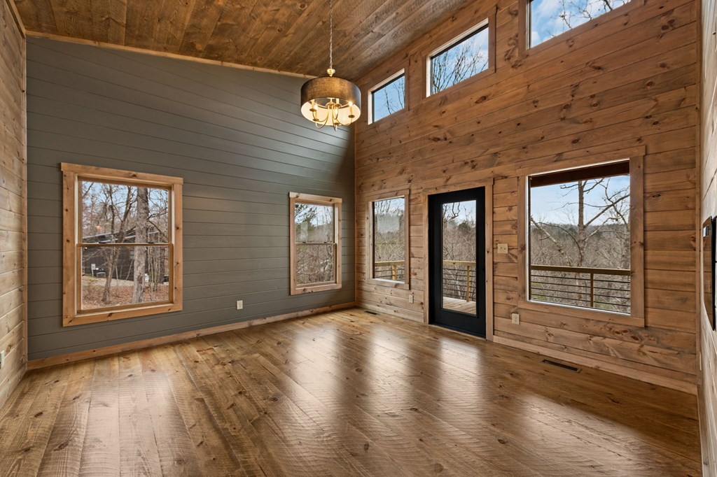416 Windy Valley Trail Property Photo 32
