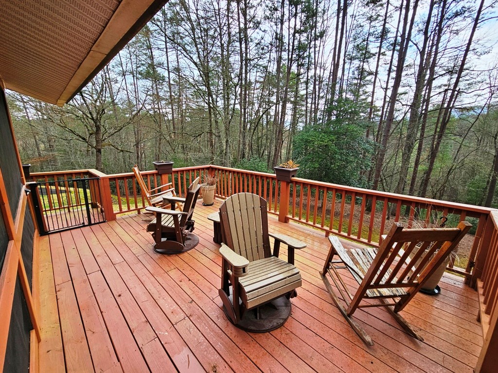 245 Sunnie Lane Property Photo 4