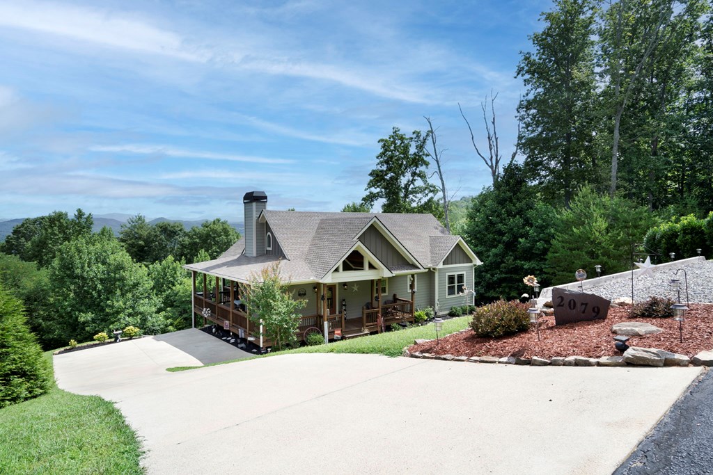 2079 Gallatin Road Property Photo 5
