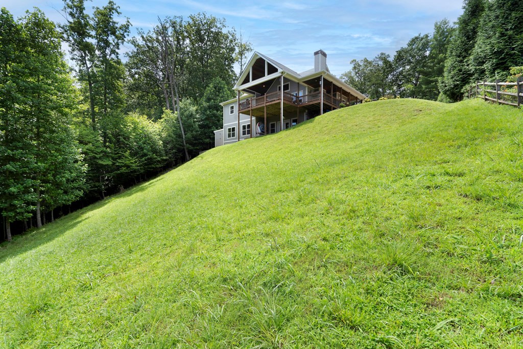 2079 Gallatin Road Property Photo 12