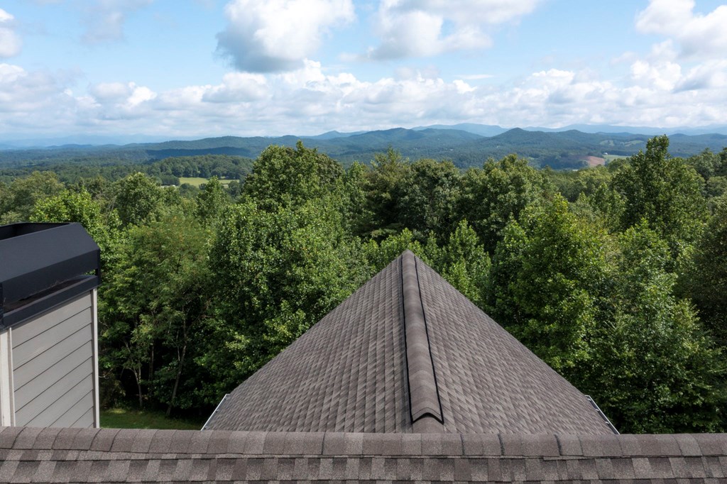 2079 Gallatin Road Property Photo 14