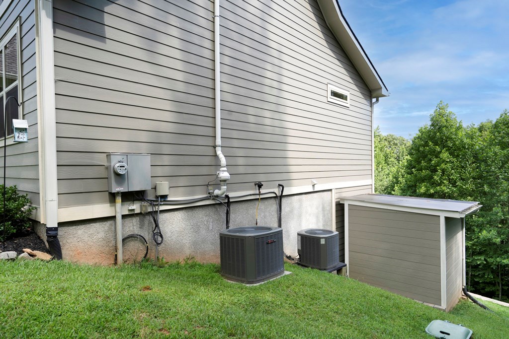 2079 Gallatin Road Property Photo 15