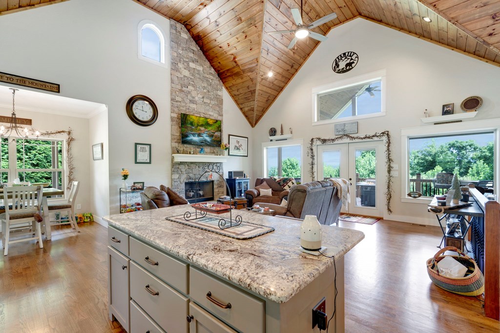 2079 Gallatin Road Property Photo 25