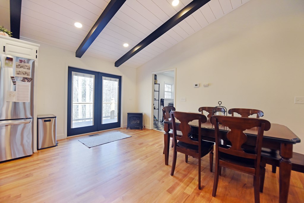 17 Ellen Drive Property Photo 14