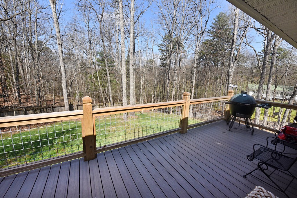 17 Ellen Drive Property Photo 30