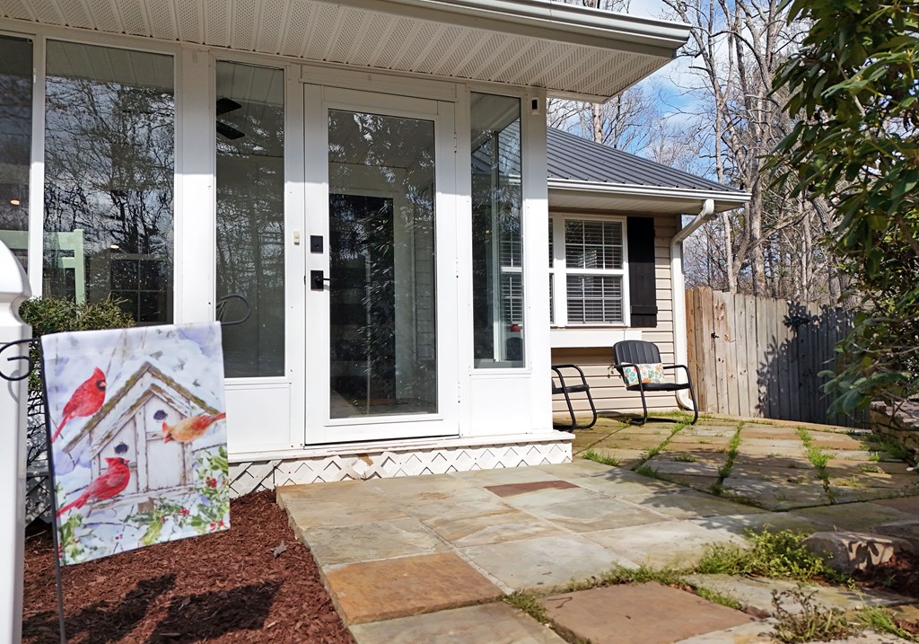 17 Ellen Drive Property Photo 38