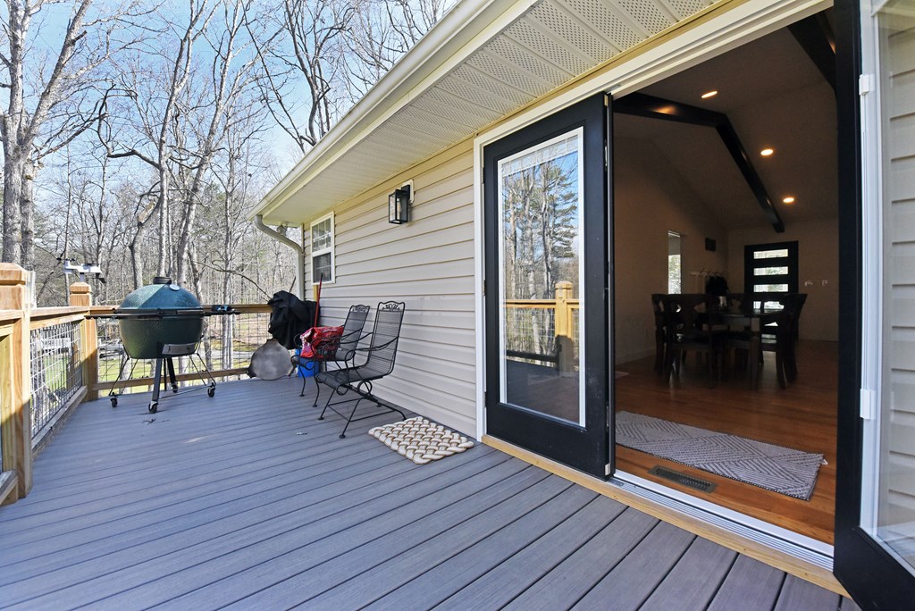 17 Ellen Drive Property Photo 45