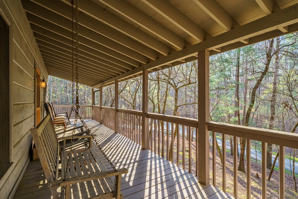 19 Blackberry Falls Lane Property Photo 34